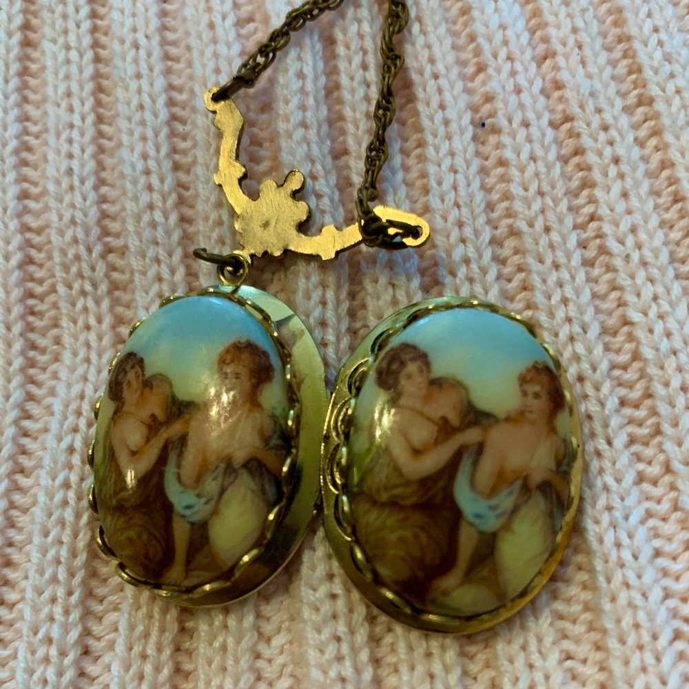Antique Double sided twin ladies Locket